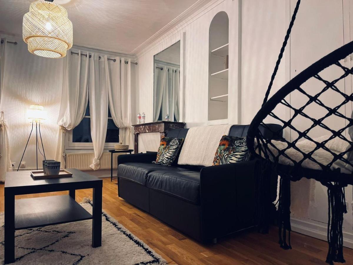 Chic Apartment On The Famous Shopping Rue Du Faubourg Saint-Honore Street Paris Exterior foto